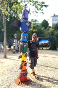 totemtermine-titi-sculpture-metal.com