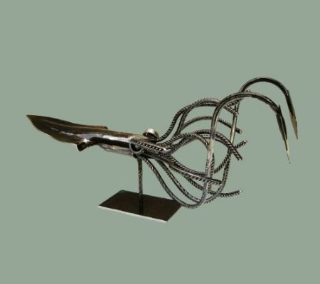 titi sculpture metal (2)